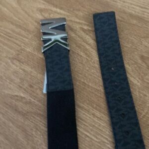 NWT Michael Kors Women’s Black MK Logo Monogram